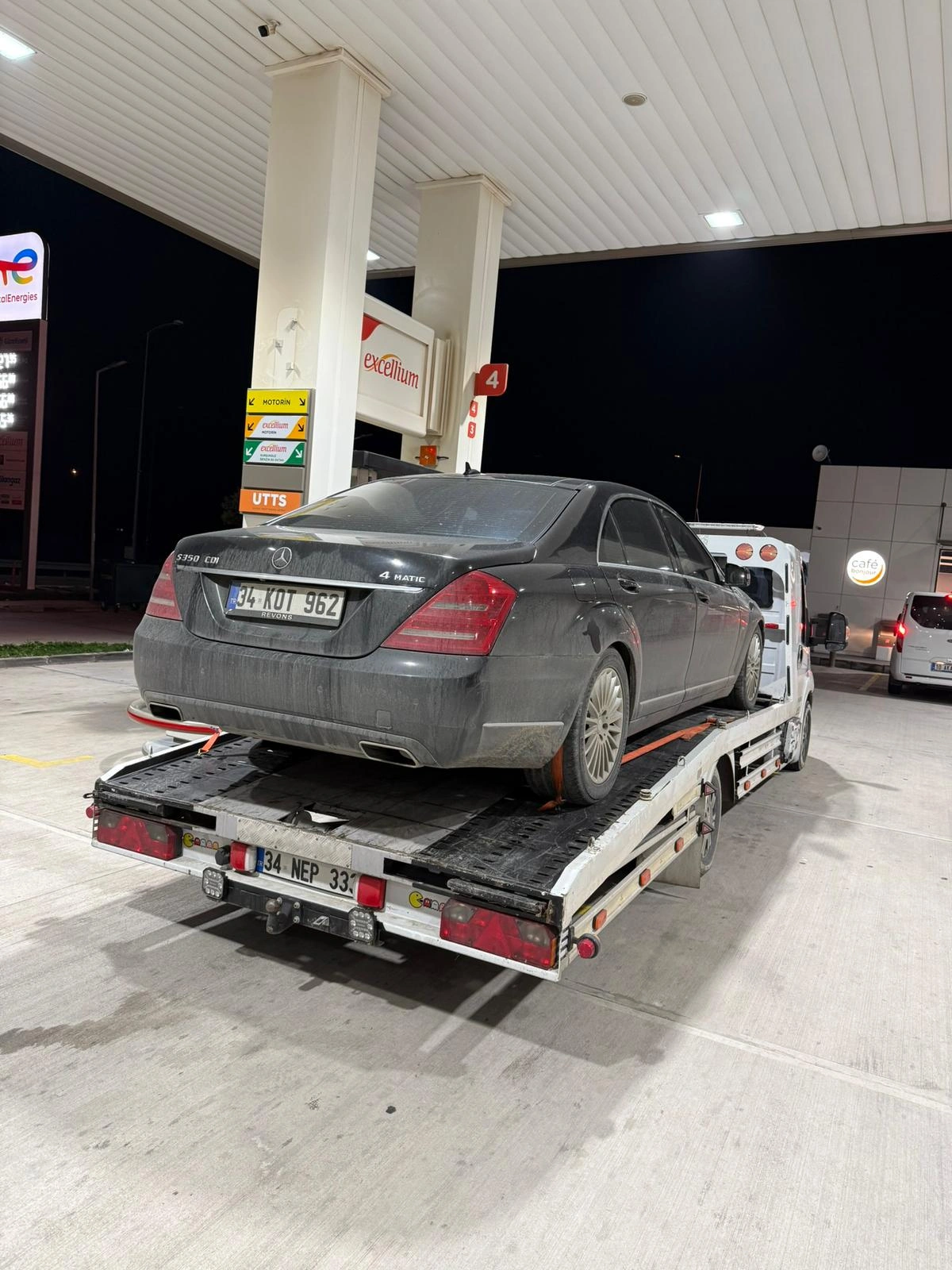 Acil Çekici Hizmeti